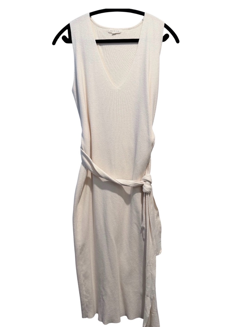 NWOT Sleeveless Cream V-Neck Tie-Waist Dress